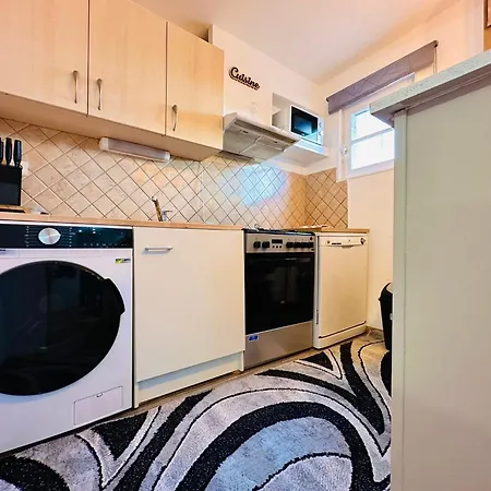 La Comtale Apartment